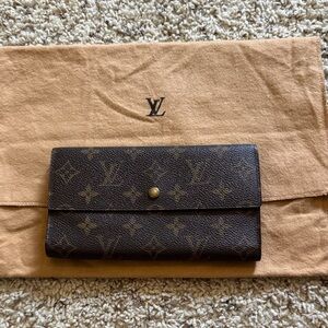 Louis Vuitton Monogram Snap-Closure Long Wallet